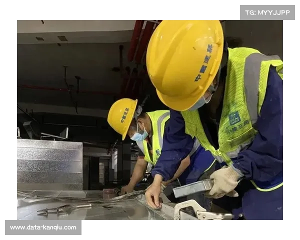 全运会志愿者实行两班轮岗,每天超200人服务 全运会志愿者实行两班轮岗,每天超200人服务