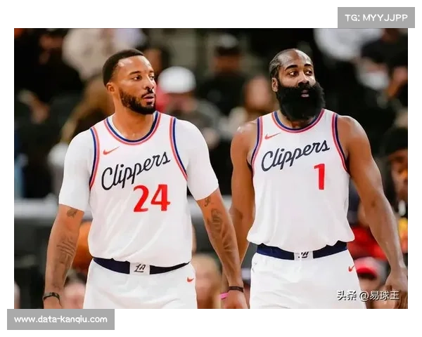 哈登等多位NBA球星现场观战WNBA季后赛,提升赛事关注度 哈登等多位NBA球星现场观战WNBA季后赛,提升赛事关注度