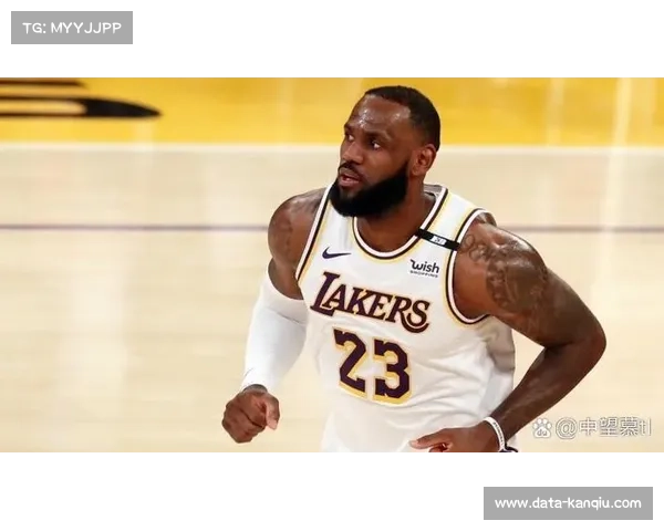 斯图尔特2023赛季场均23分9.3篮板,当选MVP 斯图尔特2023赛季场均23分9.3篮板,当选MVP