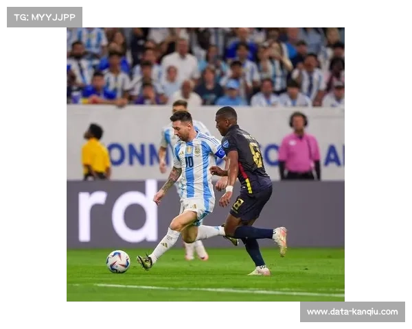 塞维利亚角球战术奏效,恩内斯里抢点破门扳平比分 塞维利亚角球战术奏效,恩内斯里抢点破门扳平比分